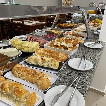 Pousada Monte Oliveira أباريسيدا المظهر الخارجي الصورة